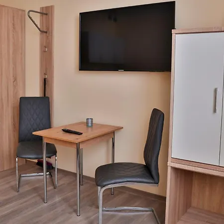 Caravan Am Apartamento *